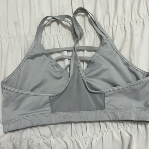 Strappy silver/grey bra - Picture 3 of 3